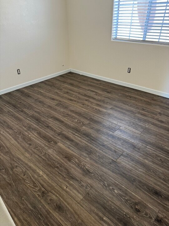 2117 Clearwater Dr, Unit A in Bullhead City, AZ - Building Photo