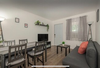 1017 NE 14th Ave in Fort Lauderdale, FL - Building Photo - Building Photo