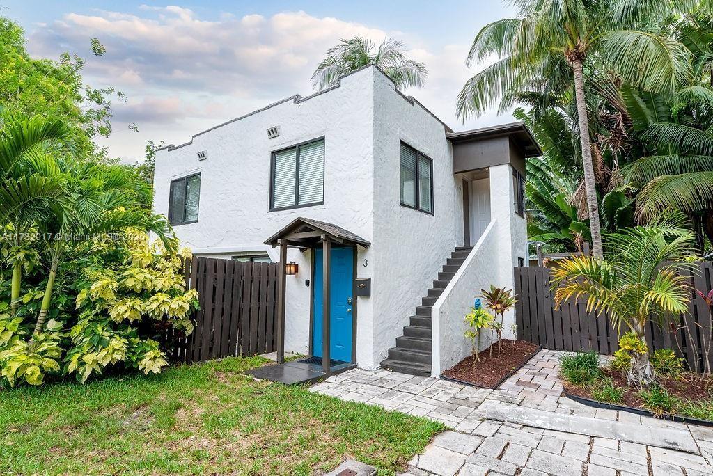 551 SW 13th Ave in Fort Lauderdale, FL - Foto de edificio
