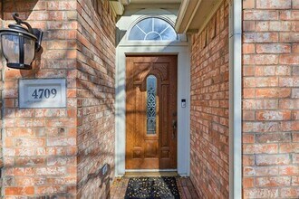 4709 Rockcreek Ln in Plano, TX - Building Photo - Building Photo