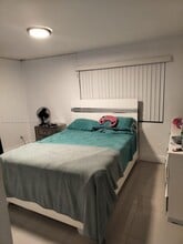 15325 SW 106th Terrace in Miami, FL - Building Photo - Building Photo