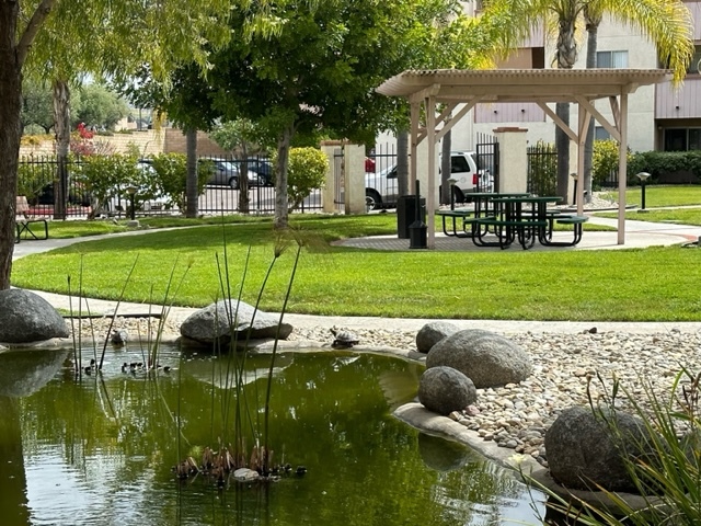 Terrace Gardens Apartments - Seniors 55+ in Lemon Grove, CA - Foto de edificio