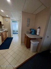 438 NJ-35 in Mantoloking, NJ - Building Photo - Building Photo