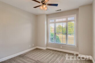 609 Kristen Ct in Mcdonough, GA - Building Photo - Building Photo