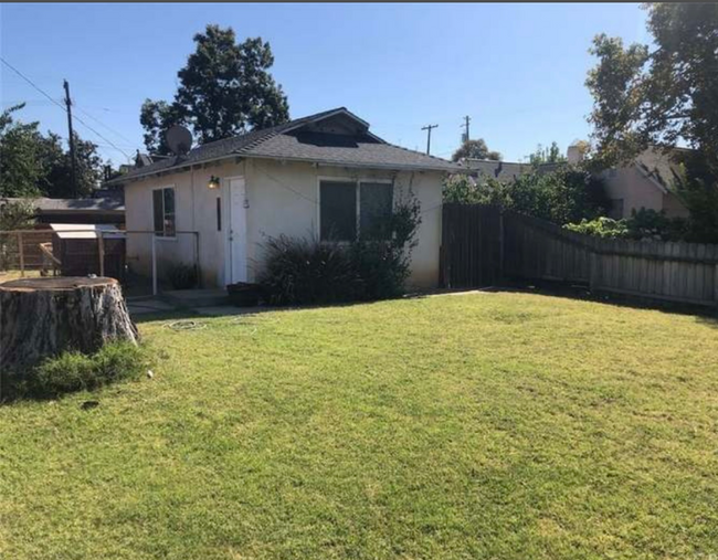 property at 1610 Rose Ave
