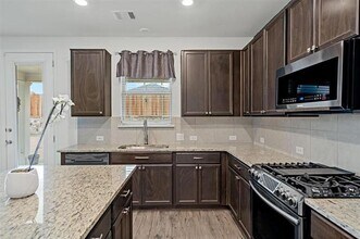 2632 Wesley Ave in Aubrey, TX - Building Photo - Building Photo