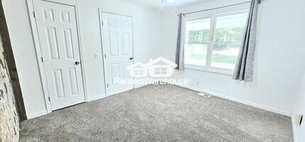 10500 Rivertown Rd in Fairburn, GA - Building Photo - Building Photo