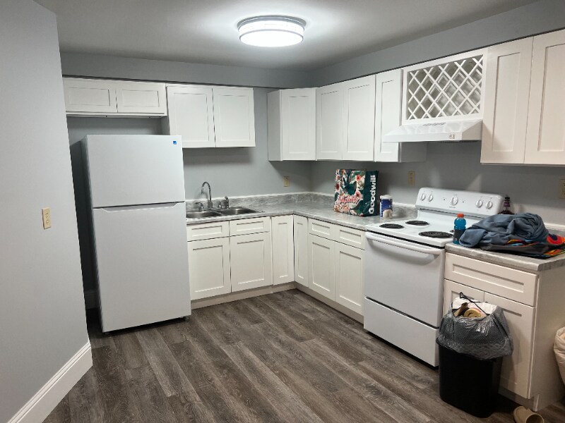 3264 Broad St in Port Henry, NY - Foto de edificio