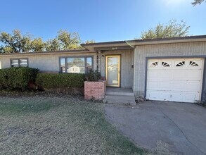 2609 42nd St in Lubbock, TX - Building Photo - Building Photo