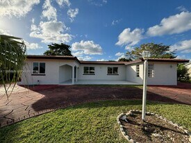 13265 SW 53rd St in Miami, FL - Building Photo