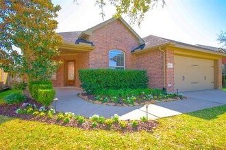 8335 Dusty Canyon Ln in Richmond, TX - Building Photo - Building Photo