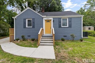 2509 White Oak Ave, Unit 1-823 in Durham, NC - Building Photo