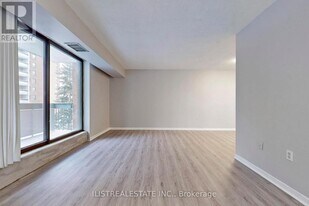 1200 Bridletowne Cir in Toronto, ON - Building Photo