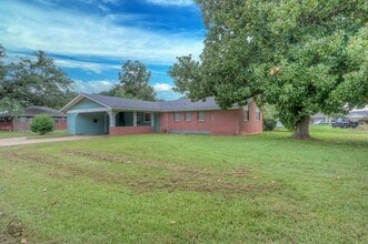 2829 Doles Pl in Shreveport, LA - Building Photo - Building Photo