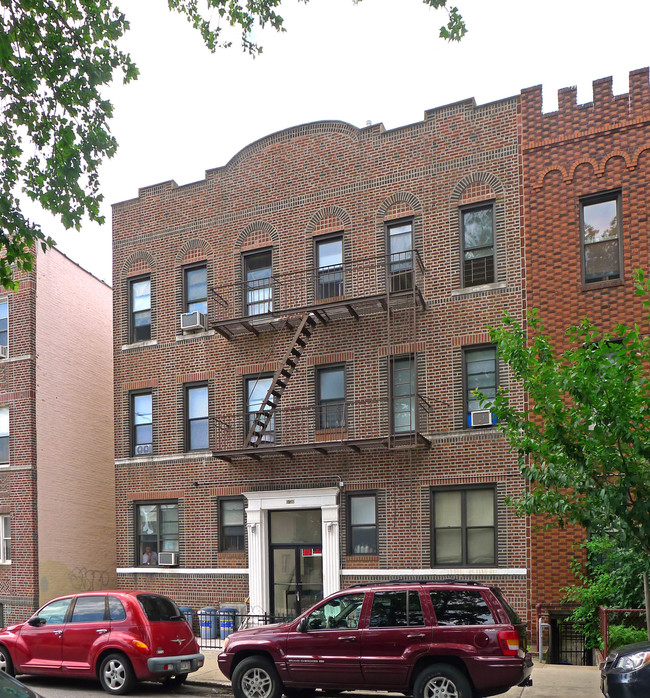 2062 73rd St in Brooklyn, NY - Building Photo - Building Photo