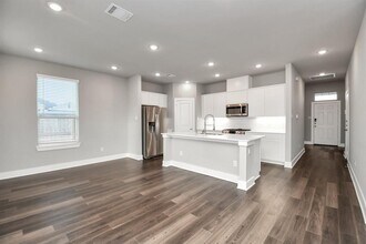 10643 Cascade Crk Dr in Rosharon, TX - Building Photo - Building Photo