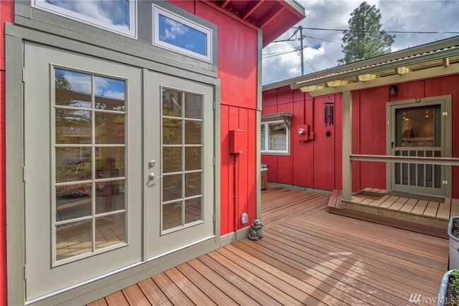 719 Division St NW, Unit #7 in Olympia, WA - Foto de edificio - Building Photo