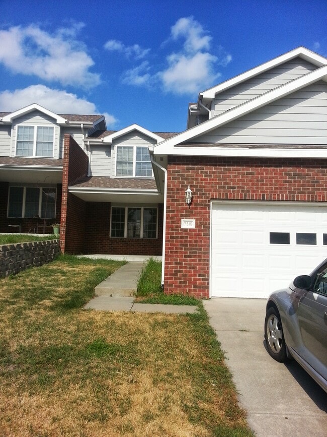 7316 S 29th St in Lincoln, NE - Building Photo - Building Photo