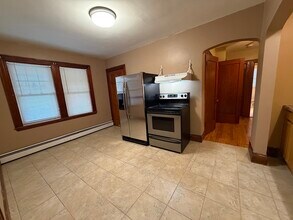 60 Margin St in Peabody, MA - Building Photo - Building Photo