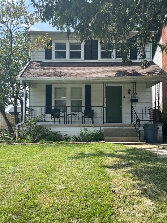 633 S Terrace Ave in Columbus, OH - Building Photo