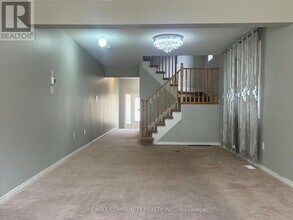12 Mortlock St in Ajax, ON - Building Photo - Building Photo