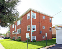 630 S Iowa Ave in Addison, IL - Building Photo - Building Photo