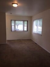 672 Eagle Dr in Loveland, CO - Building Photo - Building Photo