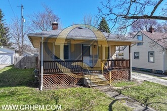 2524 Tyrone St in Flint, MI - Building Photo - Building Photo