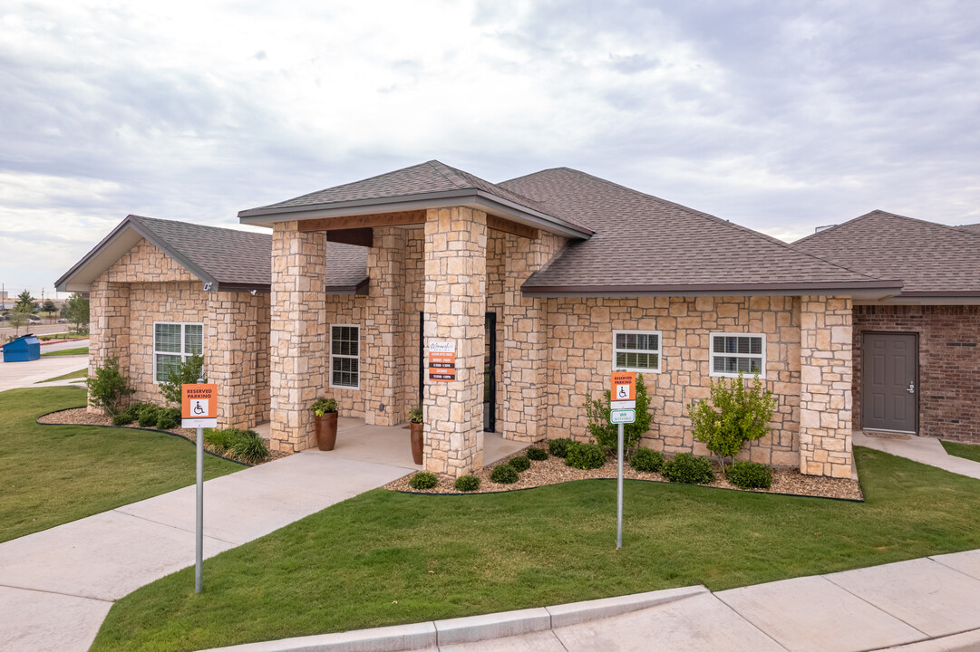 Monarch Point in Lubbock, TX - Foto de edificio