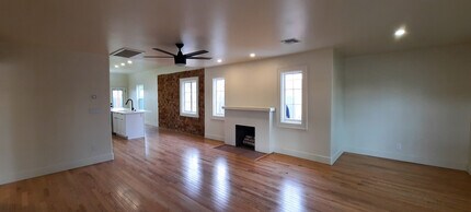 2234 N Evergreen St in Phoenix, AZ - Building Photo - Building Photo
