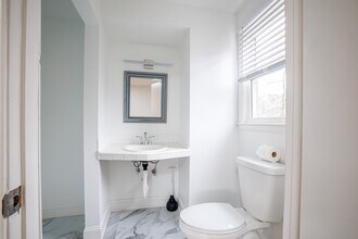 2692 Whites Mill Ct in Decatur, GA - Building Photo - Building Photo