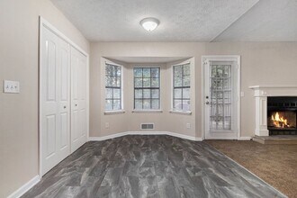 1422 Chedworth Pl in Stone Mountain, GA - Building Photo - Building Photo