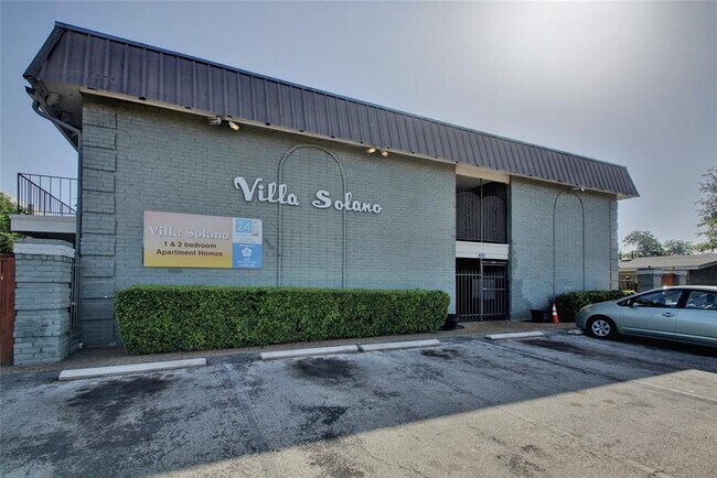 property at 620 W 51st St