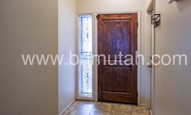 3608 Eastwood Dr in Salt Lake City, UT - Building Photo - Building Photo