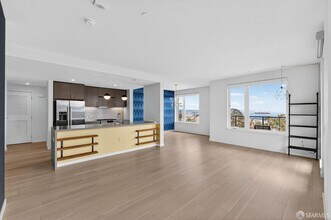 52 Innes Ct in San Francisco, CA - Building Photo - Building Photo