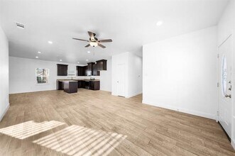 1905 King St in Greenville, TX - Building Photo - Building Photo