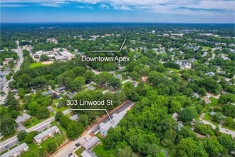 303 Linwood St in Apex, NC - Building Photo - Building Photo