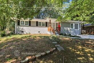 954 Pine Roc Way in Stone Mountain, GA - Building Photo - Building Photo