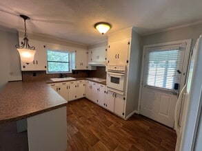 215 Walnut Dr in Enterprise, AL - Building Photo - Building Photo