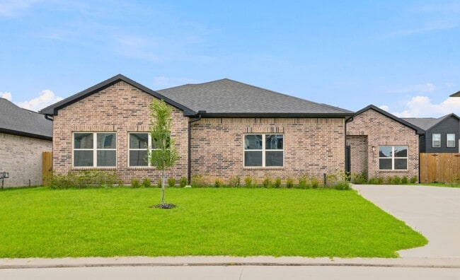 property at 2610 Liguria Ln