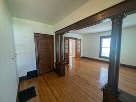1524 S 24th St, Unit 1 in Lincoln, NE - Building Photo