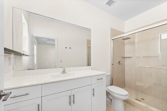 11120 W 32nd Ln in Hialeah, FL - Building Photo - Building Photo
