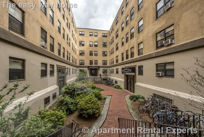 1200 Massachusetts Ave in Cambridge, MA - Building Photo - Building Photo