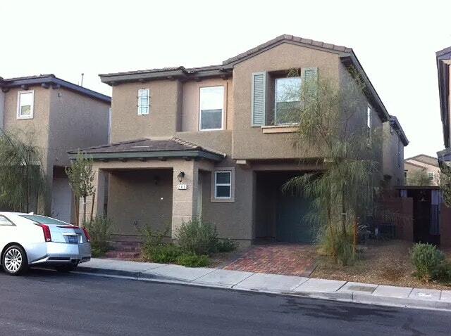 245 Caraway Bluffs Pl in Henderson, NV - Building Photo