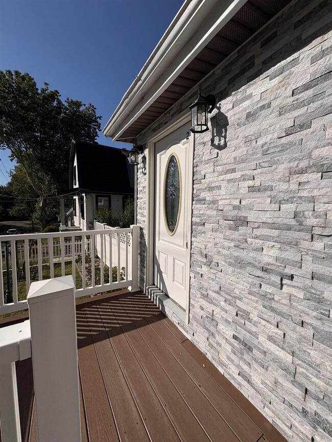 117 Springside Ave in Teaneck, NJ - Building Photo - Building Photo