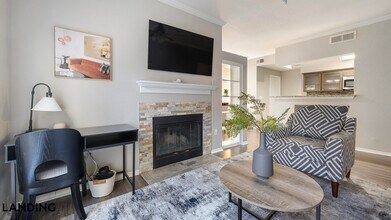 3201 Duval Rd in Austin, TX - Building Photo - Building Photo