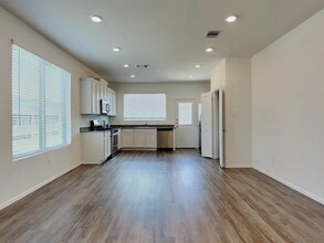 24142 Laurel Farms Dr in Hockley, TX - Building Photo - Building Photo