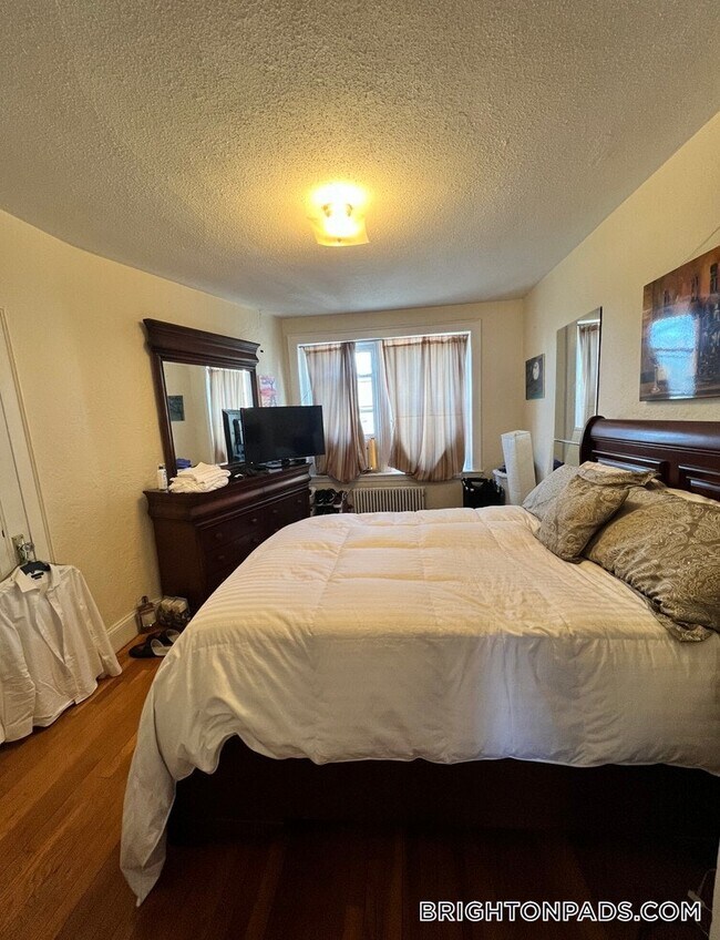 90 Kilsyth Rd in Boston, MA - Building Photo - Building Photo
