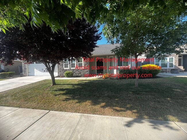 property at 2619 Ship Rock Ave