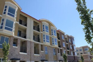 6563 Tralee Village Dr in Dublin, CA - Building Photo